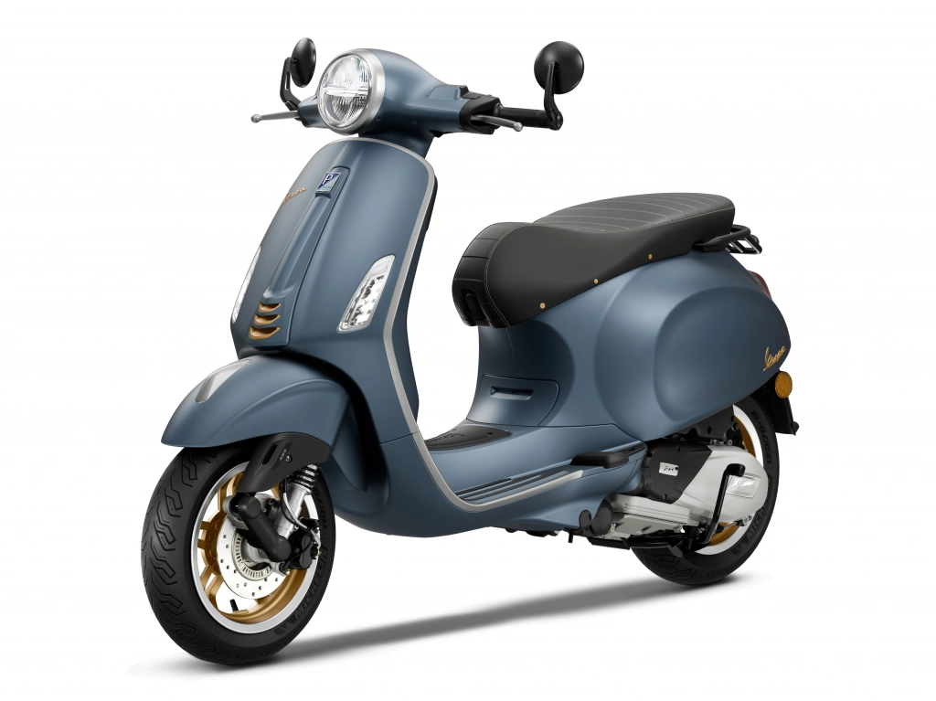 Vespa Primavera 125 Sondermodell OFFICINA 8 vorne rechts